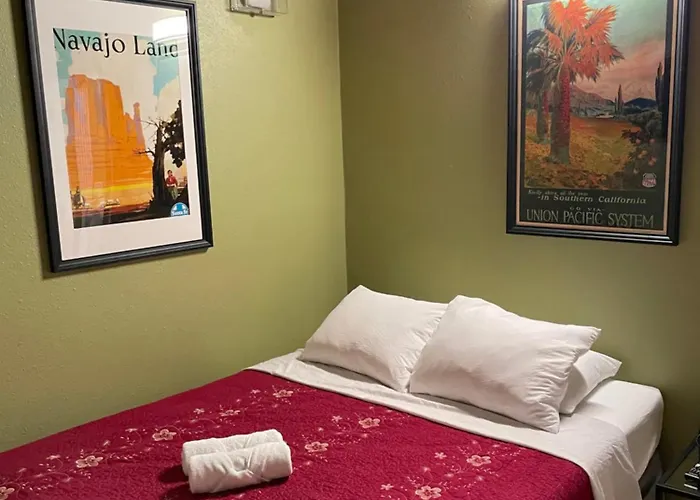 Queen Room
